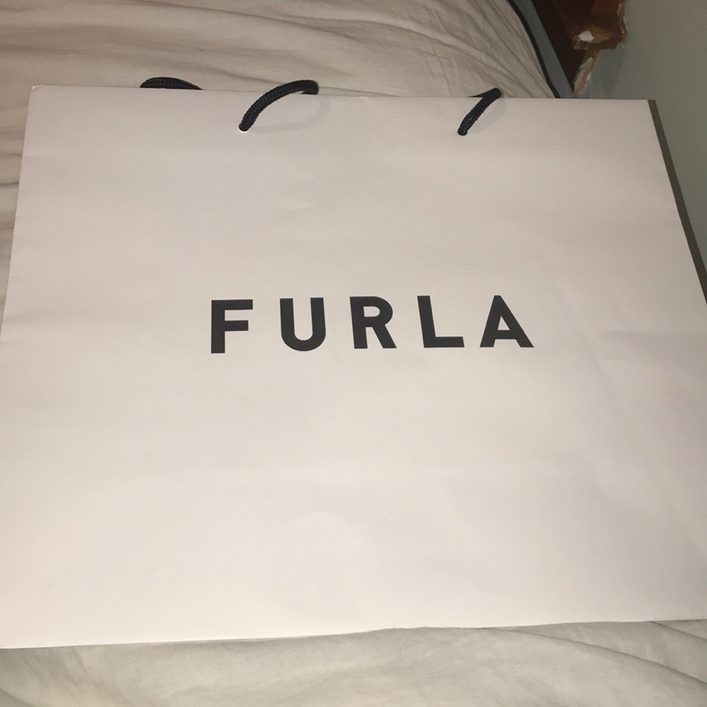 Furla store bag
